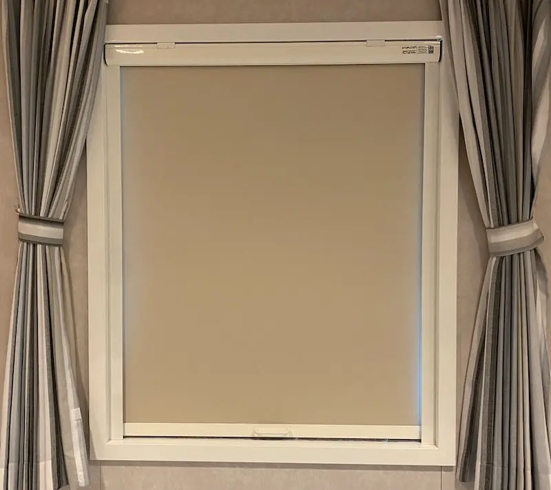 Stoplite in cabin